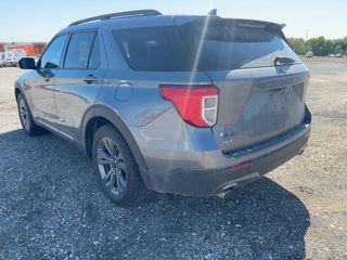 2022 Ford Explorer XLT - Exterior Rear Left Corner Image